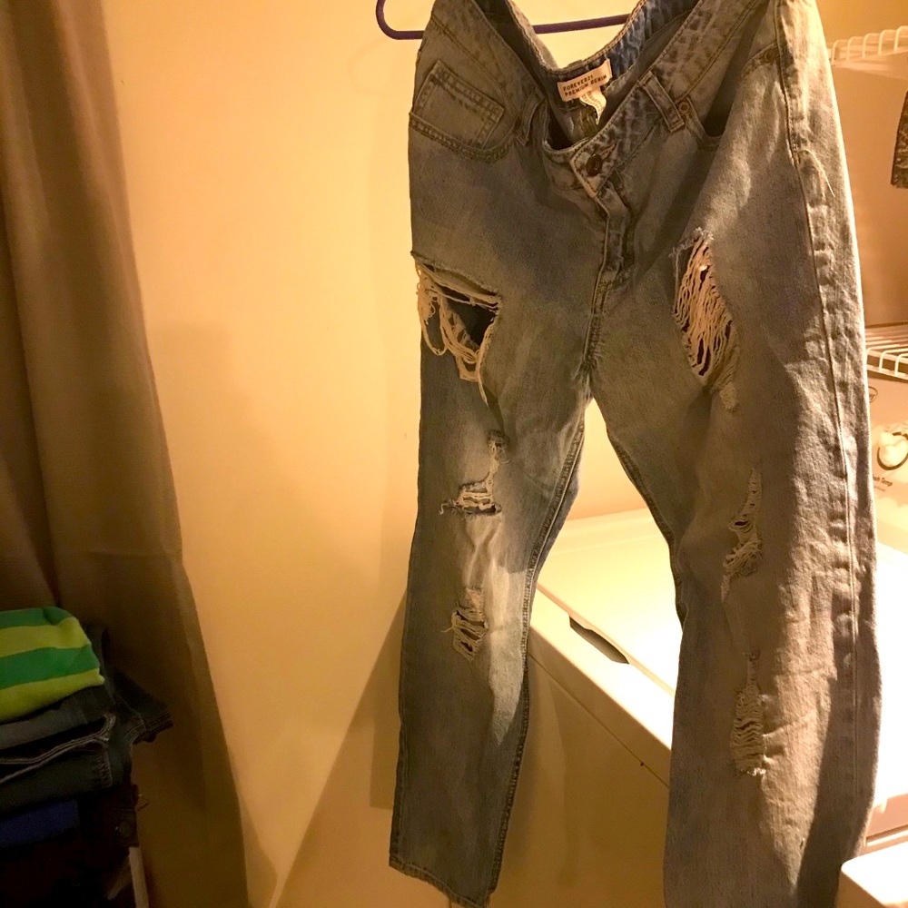 Forever 21 distressed blue denim jeans